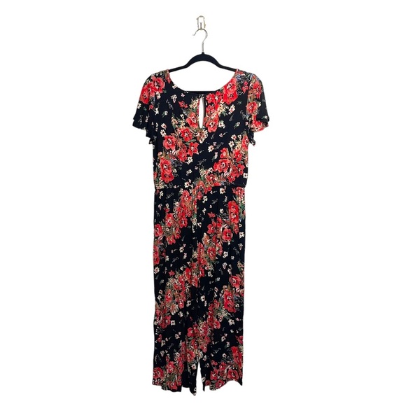 Maurices NWT Black & Red Floral Print Sweetheart Crop Jumpsuit Medium Women’s - Picture 7 of 14